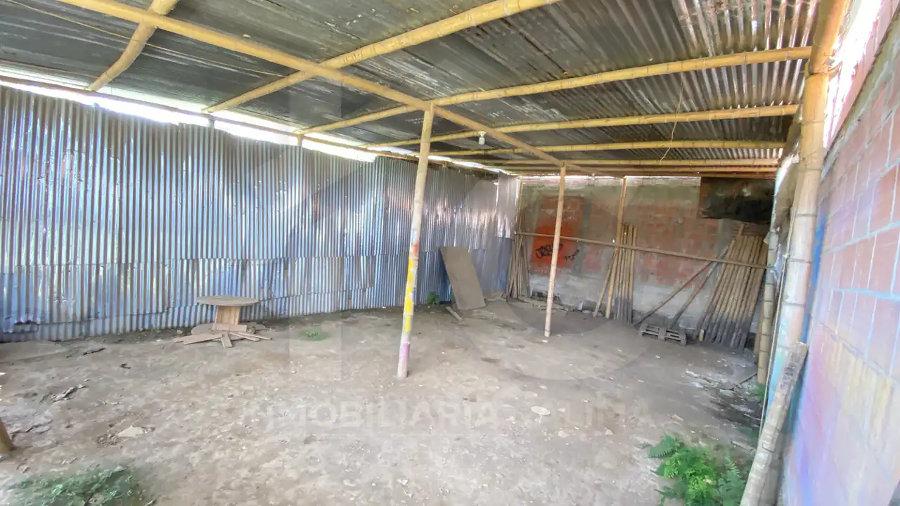 2 Lotes frente a la cancha Ciudadela